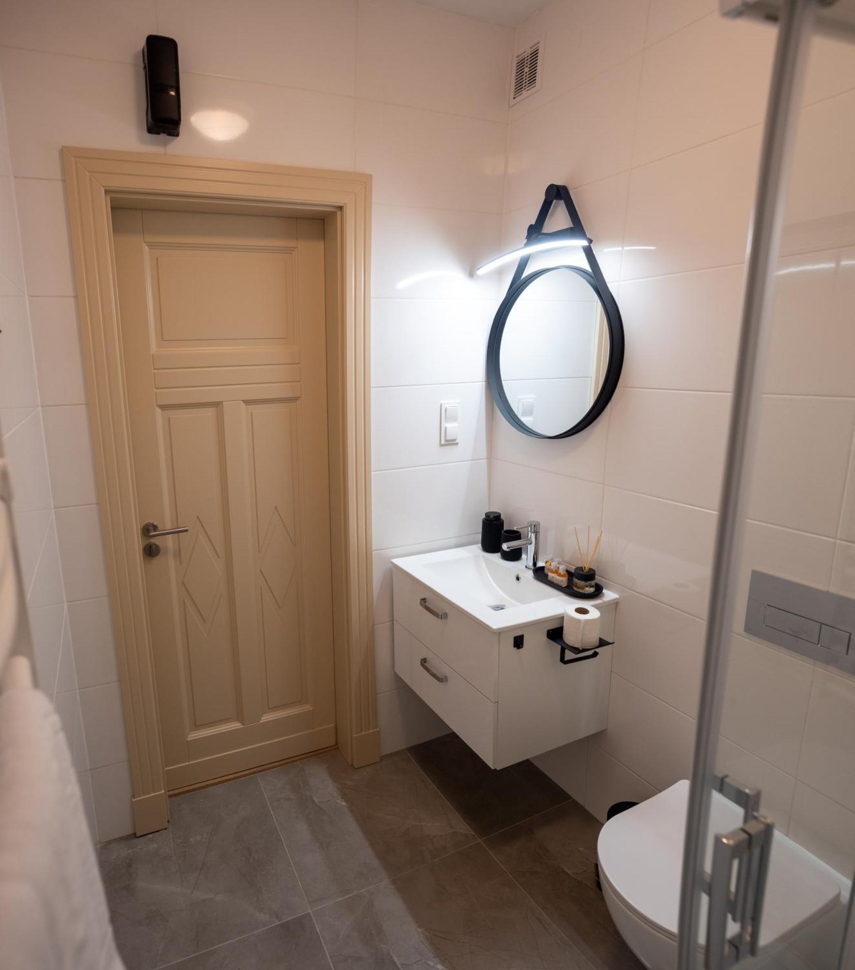 Apartamenty Drevny Kocur Poznań Exterior foto