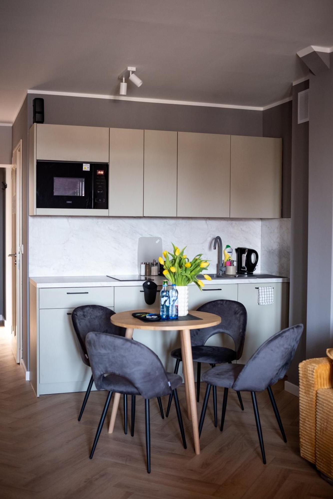 Apartamenty Drevny Kocur Poznań Exterior foto
