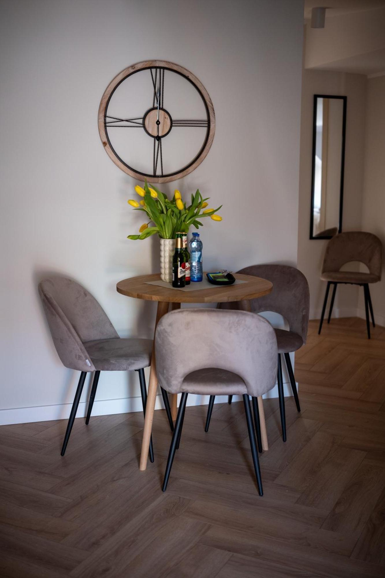 Apartamenty Drevny Kocur Poznań Exterior foto
