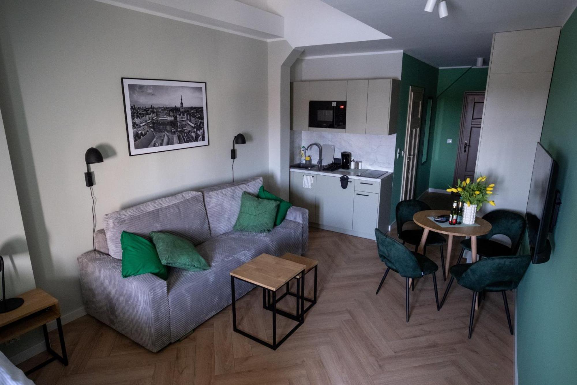 Apartamenty Drevny Kocur Poznań Exterior foto